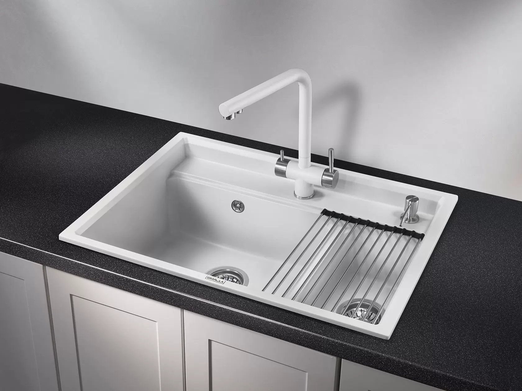 Врезная мойка Кухонная мойка кварцевая Granula KS-7302