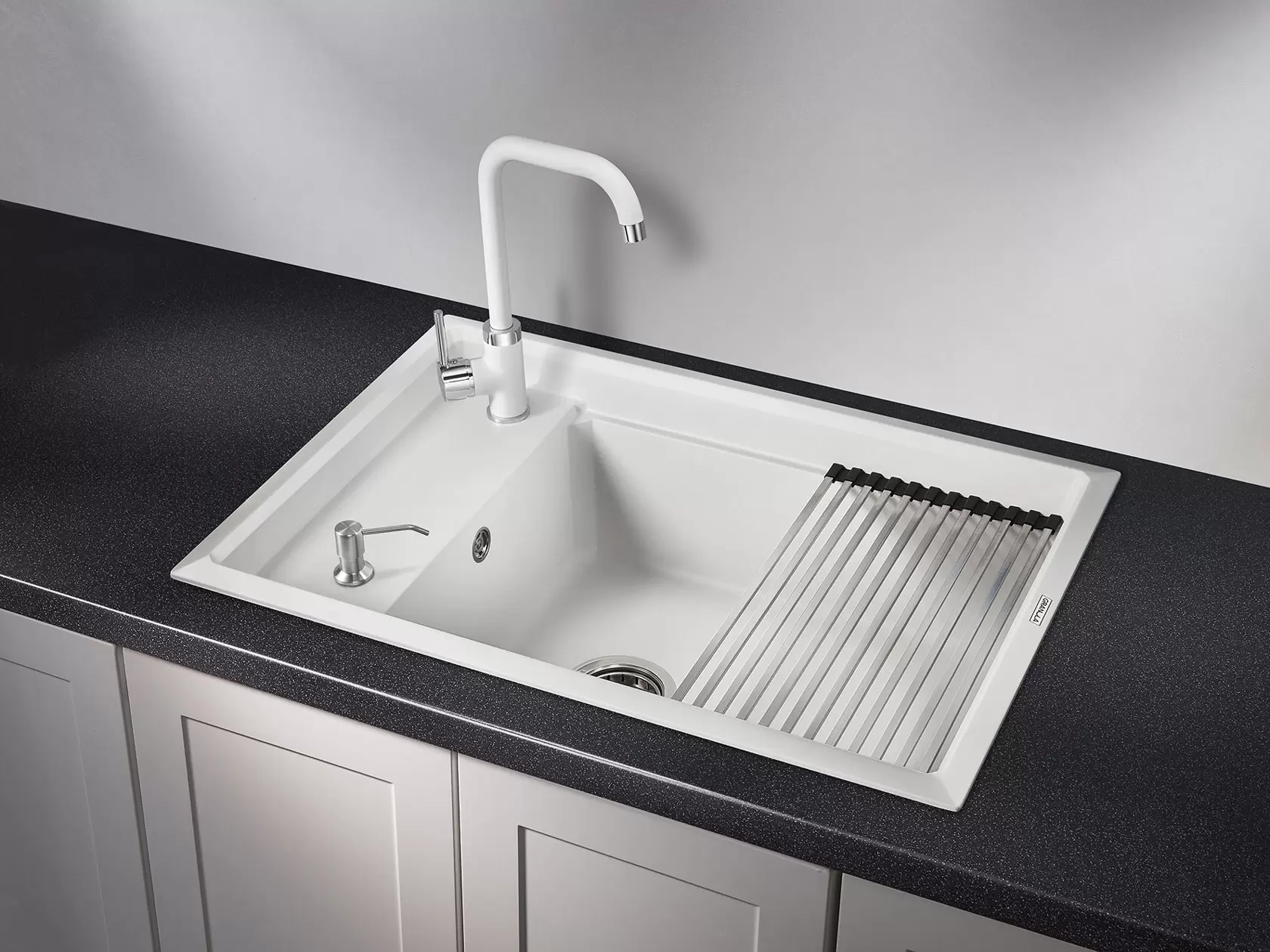 Кухонная мойка кварцевая Granula KS-7305