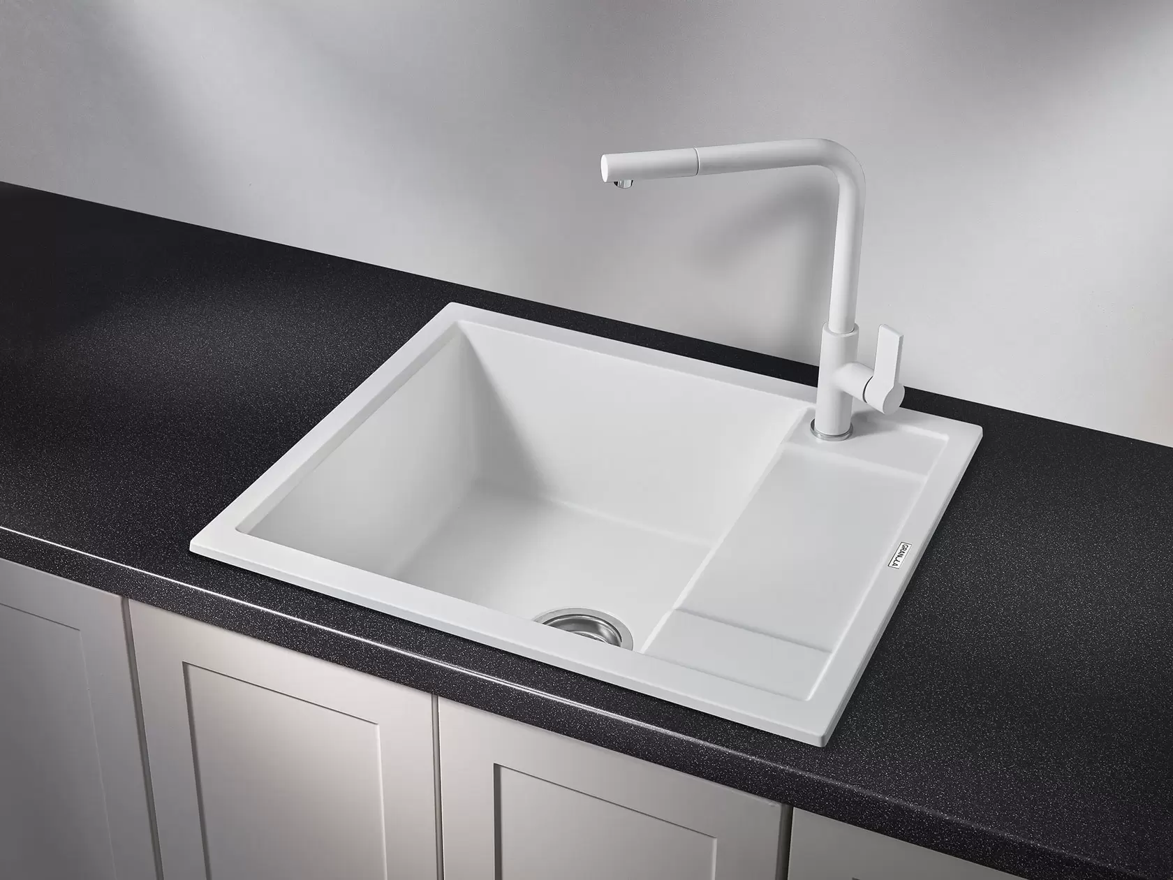 Кухонная мойка кварцевая Granula 6002