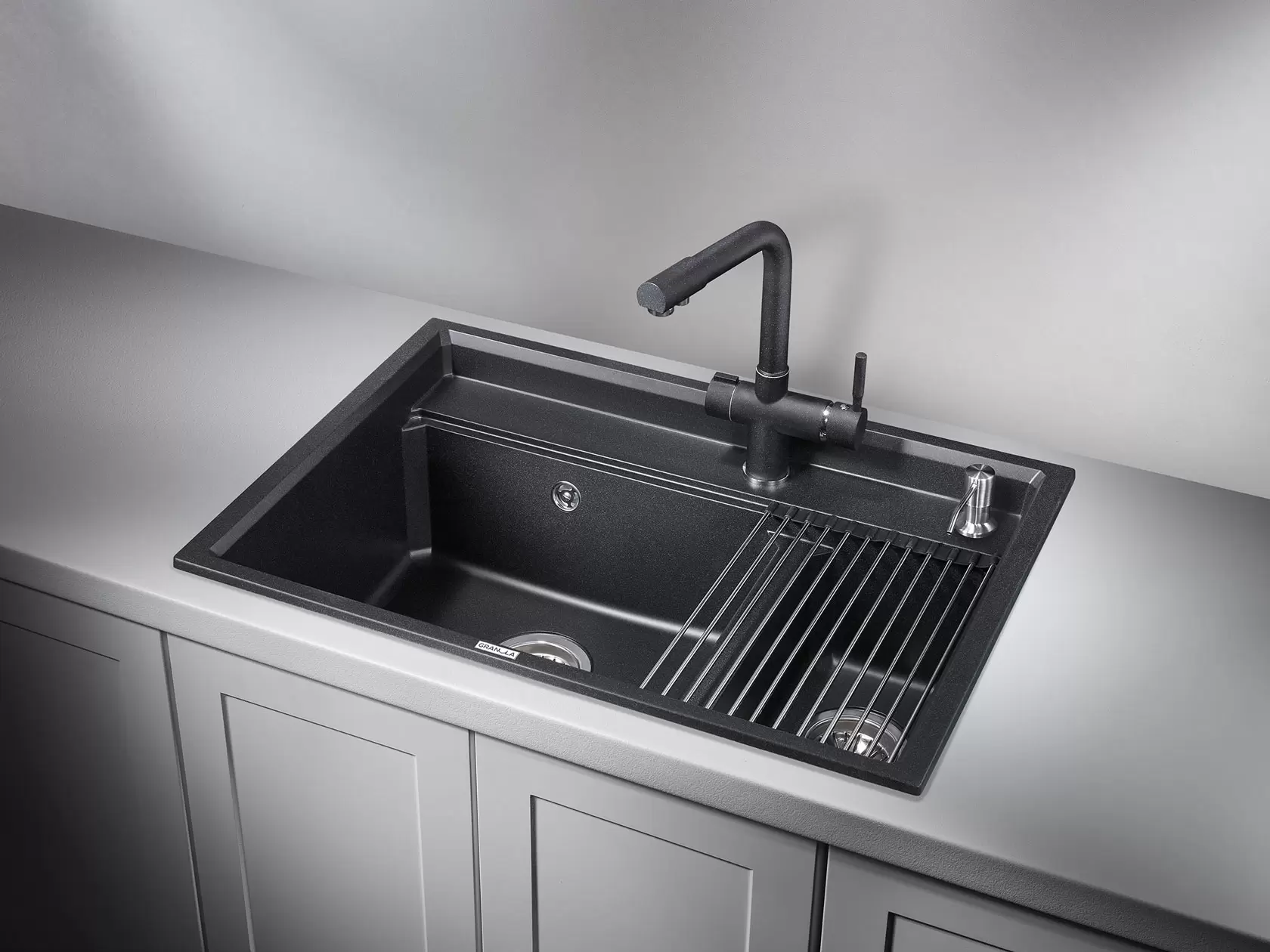 Врезная мойка Кухонная мойка кварцевая Granula KS-7302
